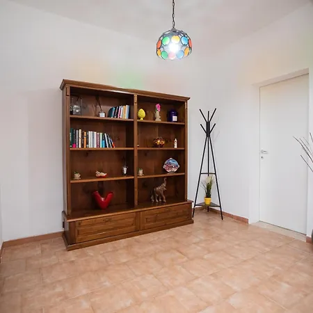 Nikla Συρακούσες